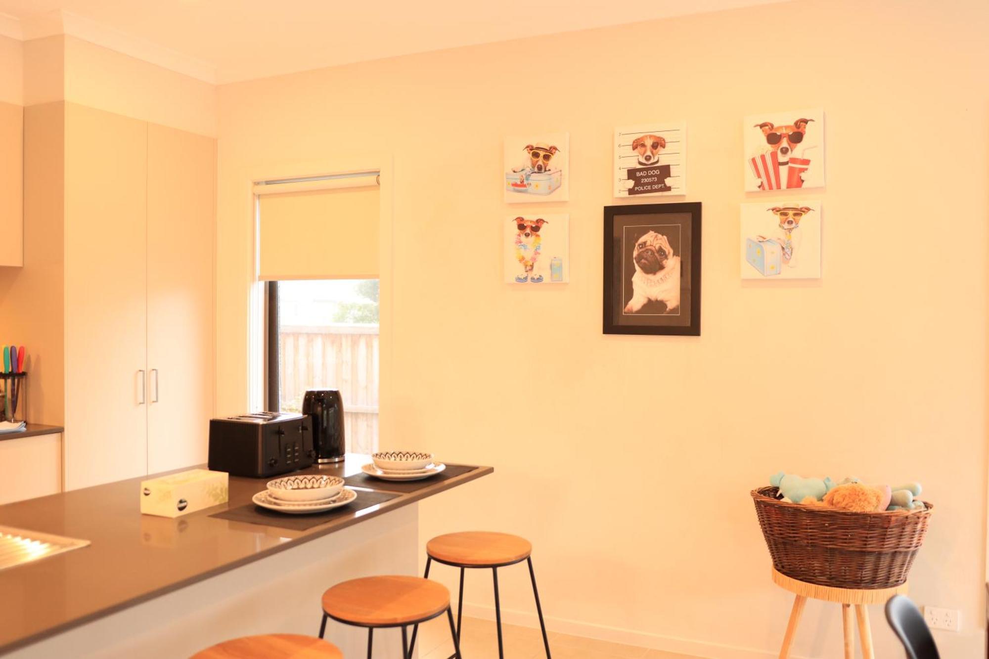 Melbourne Holiday House For 15 Peoples In Sanctuary Lake Point Cook Zewnętrze zdjęcie